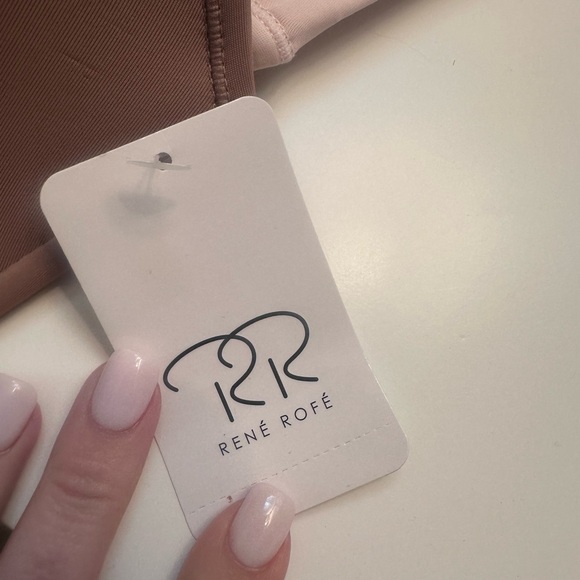 3 Comfort Wire-Free Bras in Neutrals - Picture 4 of 4